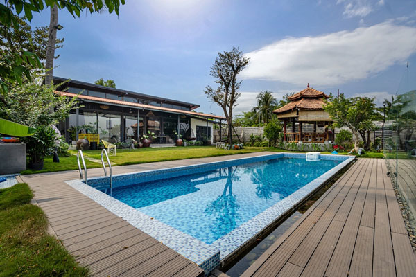 biệt thự nhà vườn có bể bơi
